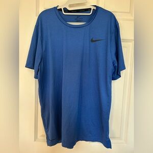 Nike dri-fit men’s short sleeve shirt